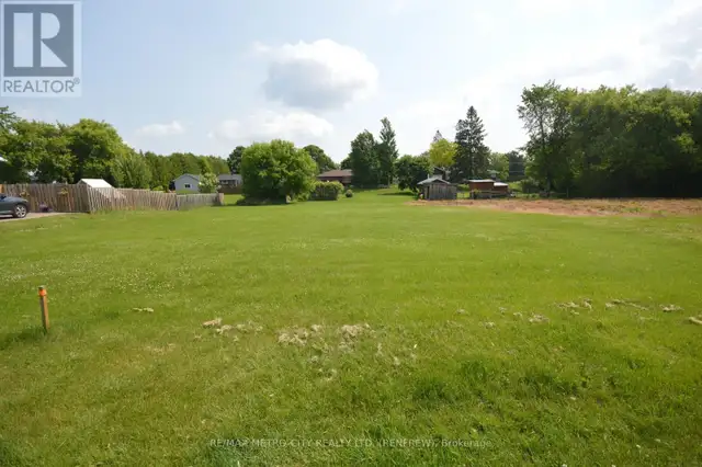 00 ARTHUR STREET Arnprior, Ontario62864385899778121