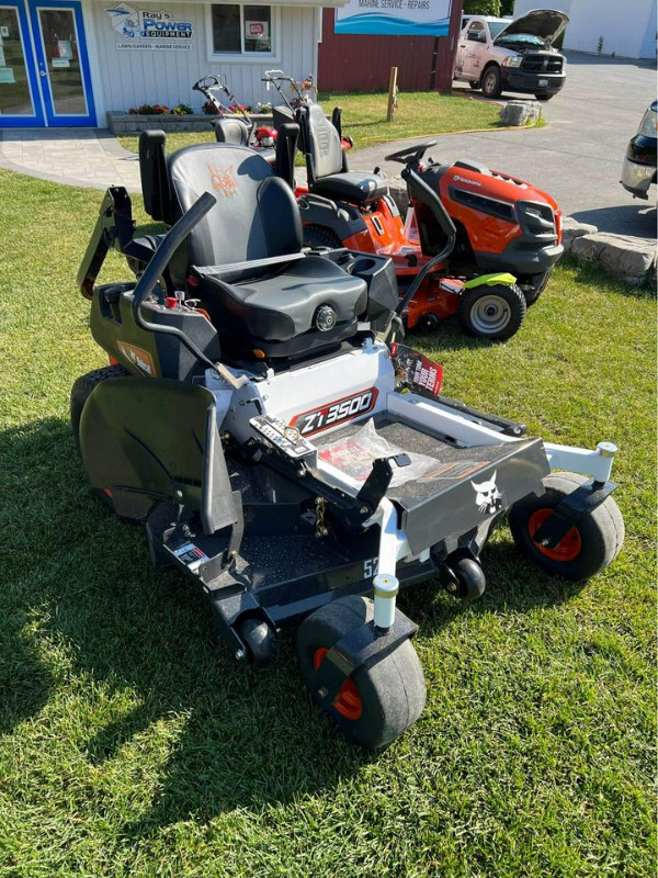 Bobcat ZT3500 52" TufDeck™ Pro Zero Turn Mower in Lawnmowers & Leaf Blowers in Belleville - Image 3