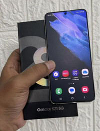Samsung Galaxy S21 5G 128GB -1-Year Warranty Included!