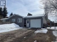 49 8th STREET NE Wadena, Saskatchewan