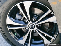 * XTRONIC CONTINUOUSLY VARIABLE TRANSMISSION (CVT) WITH SPORT MODE. * BODY-COLOURED, HEATED, POWER-A... (image 8)