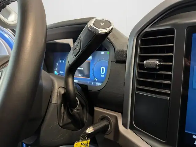 2025 Ford F-150 XLT | One Owner | 12 Inch Touchscreen in Cars & Trucks in Edmonton - Image 15