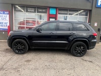 HERE IS A NICE CLEAN 1 OWNER, ACCIDENT FREE AND VERY WELL MAINTAINED JEEP GRAND CHEROKEE FOR YOU THI... (image 6)