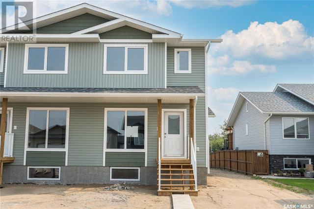 309 Reddekopp CRESCENT Warman, Saskatchewan in Houses for Sale in Saskatoon