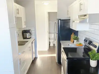 Stroud Place Apartments - 3 Bedroom 1.5 Bath Apartment for Rent