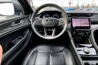 . . . . 3.6 L 6 Cyl Engine Vehicle Options: Leather Interior, Adaptive Cruise Control, Blind Spot Mo... (image 4)