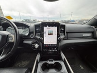 SPECIAL! This truck features a 6 month 10,000 KM Powertrain Warranty! With 186,136 km on the odomete... (image 8)