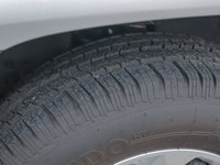 * FOUR-WHEEL DRIVE (4WD) * HEATED STEERING WHEEL * HEATED POWER-ADJUSTABLE FRONT SEATS * WINDSHIELD... (image 9)