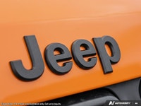 This Jeep Compass has a durable Intercooled Turbo Regular Unleaded I-4 2.0 L/122 engine powering thi... (image 8)