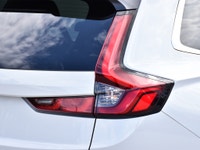 NO HIDDEN FEES, CLEAN CARFAX, ONE OWNER, APPLE CAR PLAY, ANDROID AUTO, **ALL CREDITS WELCOME, GOOD C... (image 8)