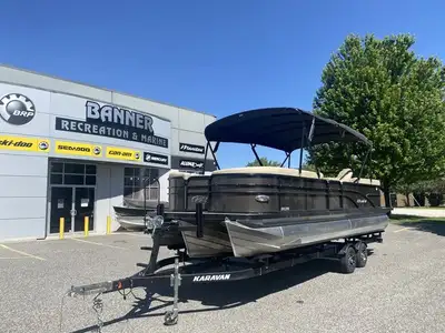 Sale price is with boat, Evinrude 300hp & Marlon trailer. Does not include applicable fee's + taxes...