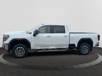 Welcome to Capital GMC! This 2026 GMC Sierra 2500HD in Glacier White Tricoat is equipped with 4WD an... (image 1)