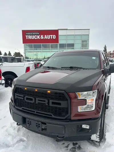 Winter has arrived and so has this new arrival. 2015 Ford F150 XLT crew 4x4. With the ever popular 3...