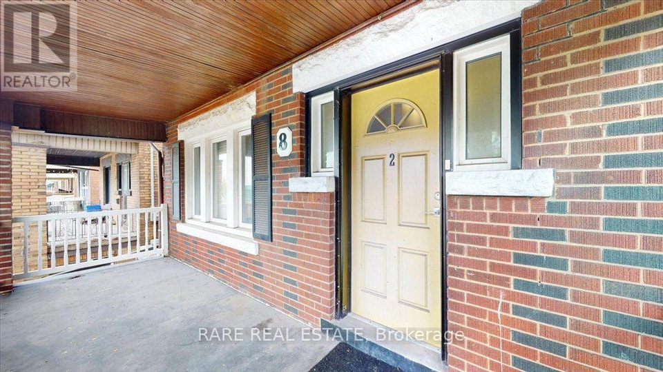2 - 8 BALSAM AVENUE N Hamilton (Stipley), Ontario 2