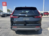 Experience the refined luxury and efficiency of this 2025 Honda CR-V Hybrid Touring, boasting a slee... (image 5)