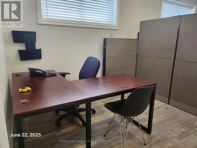 1 - 1400 DUNDAS STREET E Whitby (Blue Grass Meadows), Ontario in Commercial & Office Space for Rent in Oshawa / Durham Region - Image 9