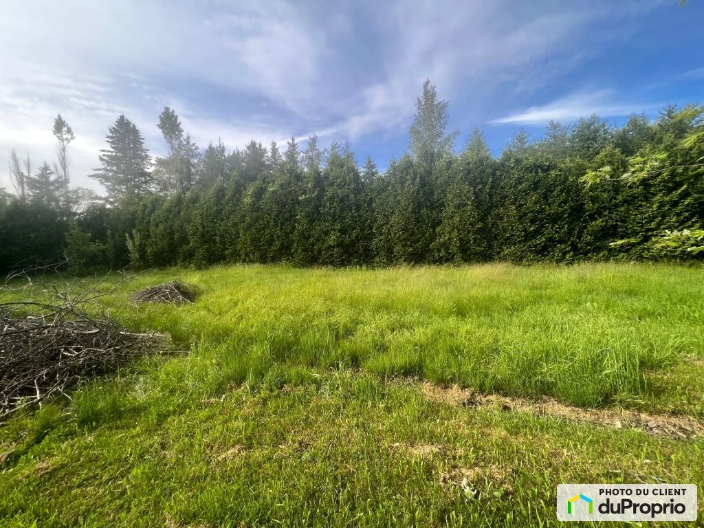 $284,000 - Residential Lot for sale in St-Michel — photo 1