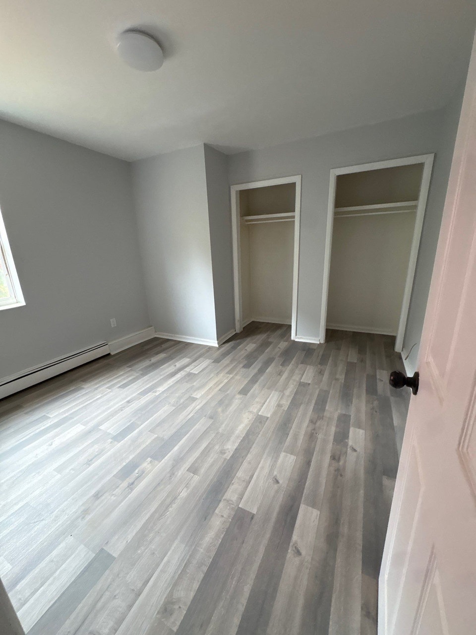 For Rent - 1 Bed Apartment in Amherst Location: 17 Copp Ave - Un 1