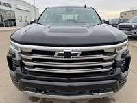 . Engine: Gas V8 5.3L/325 (image 8)