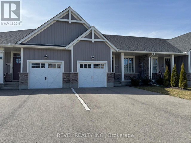 105 LIVINGSTON DRIVE Tillsonburg, Ontario in Long Term Rentals in Norfolk County