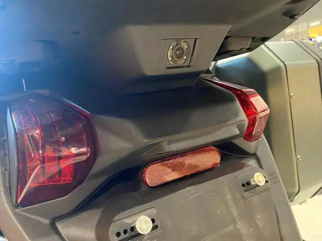 2025 Can-Am Canyon Redrock Edition in Street, Cruisers & Choppers in Kitchener / Waterloo - Image 19