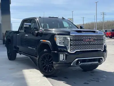 AMVIC Licensed Dealer | Denali Ultimate Package | Denali Black Diamond Edition | GMC MultiPro Tailga...