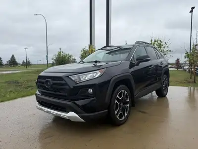 This Toyota RAV4 boasts a Regular Unleaded I-4 2.5 L/152 engine powering this Automatic transmission...