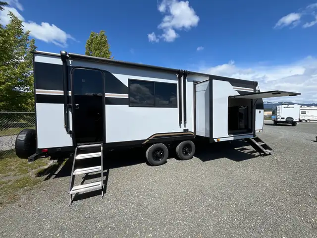 2026 Forest River VIBE EXTREME LITE in Travel Trailers & Campers in Terrace - Image 6