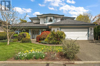 1182 McMorran Pl Saanich, British Columbia