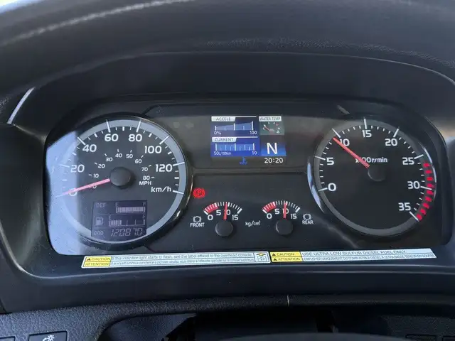 2015 Hino 358 22 Foot Dump Flatdeck with Amco Veba Crane and Air in Heavy Trucks in Regina - Image 47