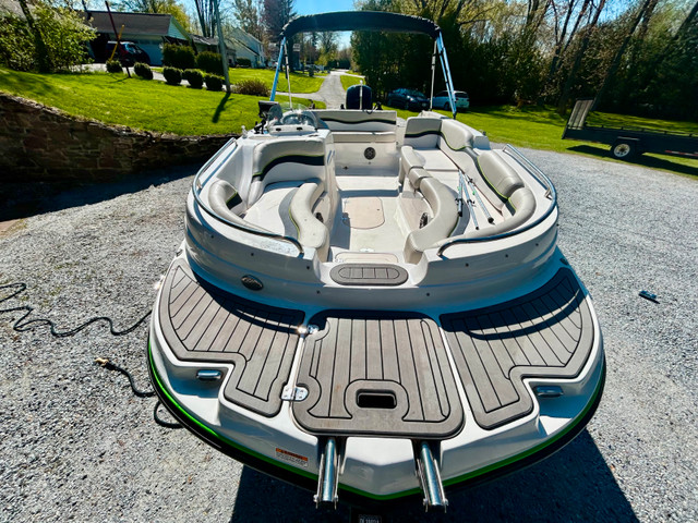 2022 Legend Vibe D-19 150HP Mercury with trailer only 55 hours in Powerboats & Motorboats in Ottawa - Image 4