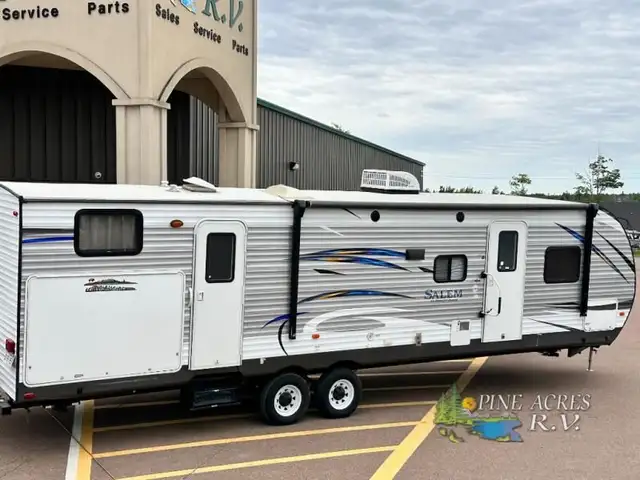 2019 Forest River RV Salem 32BHDS Bunk Room & 2 Slides in Travel Trailers & Campers in Moncton - Image 9