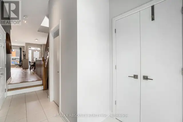 560 TRIANGLE STREET N Ottawa, Ontario62864758299777122