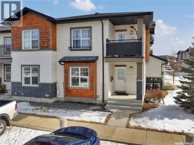 Welcome to the highly sought-after Ginger Lofts, where modern design meets everyday convenience. Thi...