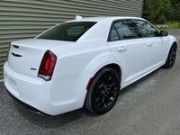 TIMELESS 300 DESIGN, WITH LUXURIOUS LEATHER INTERIOR $32,995 + tax, licensing and admin. fee* NEW! C... (image 3)