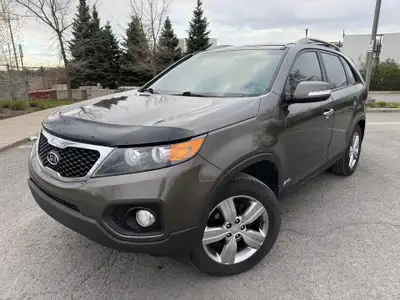 2012 KIA SORENTO , 4X4 , AUTOMATIQUE , SIEGES CUIR CHAUFFANTS , TOIT OUVRANT , BLUETOOTH TELEPHONE ,...