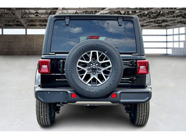 2025 Jeep Wrangler Sahara dans Autos et camions  à Région de Mississauga/Peel - Image 4
