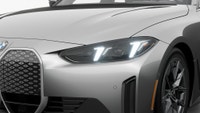 Découvrez ce véhicule neuf d'exception, la BMW i4 xDrive40 Gran Coupé, habillée d'une élégante peint... (image 5)