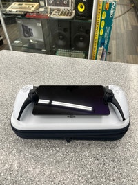 Sony PlayStation Portal Handheld Remote Player City of Toronto Toronto (GTA) Preview