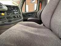 2019 Freightliner Cascadia 125 Ryder Stock ID: 836403 Transmission Type/Speed: AUTO 13 Engine: DIESE... (image 8)