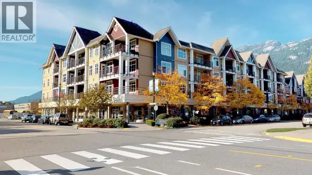 1320 MAIN STREET Squamish, British Columbia in Condos for Sale in Sunshine Coast - Image 2