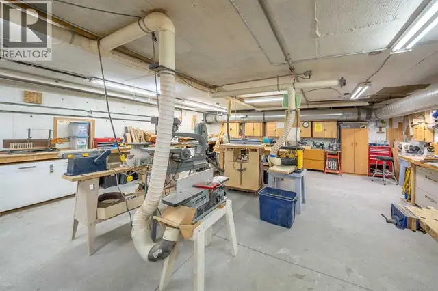 222, 6868 Sierra Morena Boulevard SW Calgary, Alberta in Condos for Sale in Calgary - Image 32