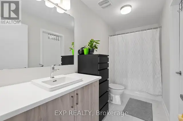 6323 PERTH STREET Ottawa, Ontario in Houses for Sale in Ottawa - Image 39