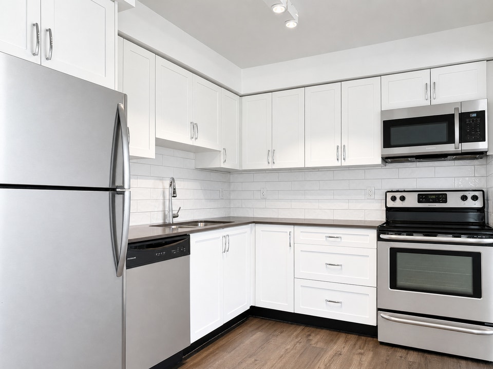 2 Bedroom Apartment for Rent - 9502 Erickson Drive 2