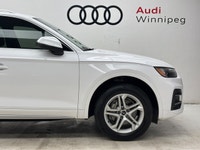 Local Trade!! This Audi Q5 delivers a Intercooled Turbo Gas/Electric I-4 2.0 L/121 engine powering t... (image 5)