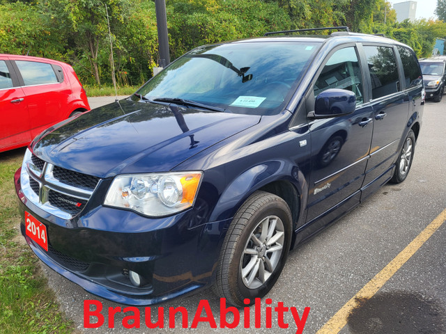 BraunAbility Wheel Chair Van in Cars & Trucks in City of Toronto