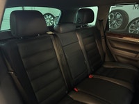 2007 Volkswagen Touareg a rare find in this condition for the year. * 234,352 KM * Clean Carfax No A... (image 8)