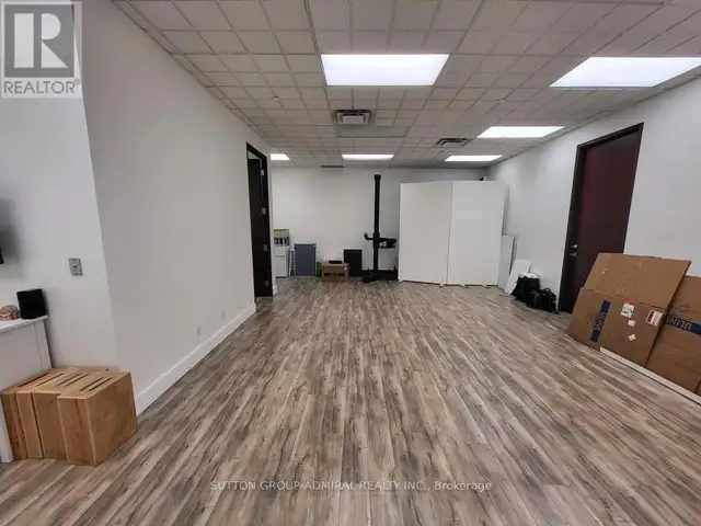474 CHAMPAGNE DRIVE Toronto (York University Heights), Ontario in Commercial & Office Space for Rent in City of Toronto - Image 10