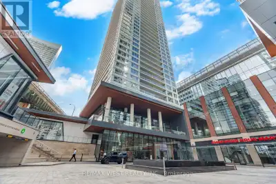 Exceptional corner 2-bedroom plus den residence offering breathtaking unobstructed views of Lake Ont...