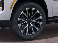 Saskatoon Motor Products - This Chevrolet Suburban delivers a Gas V8 6.2L/ engine powering this Auto... (image 9)